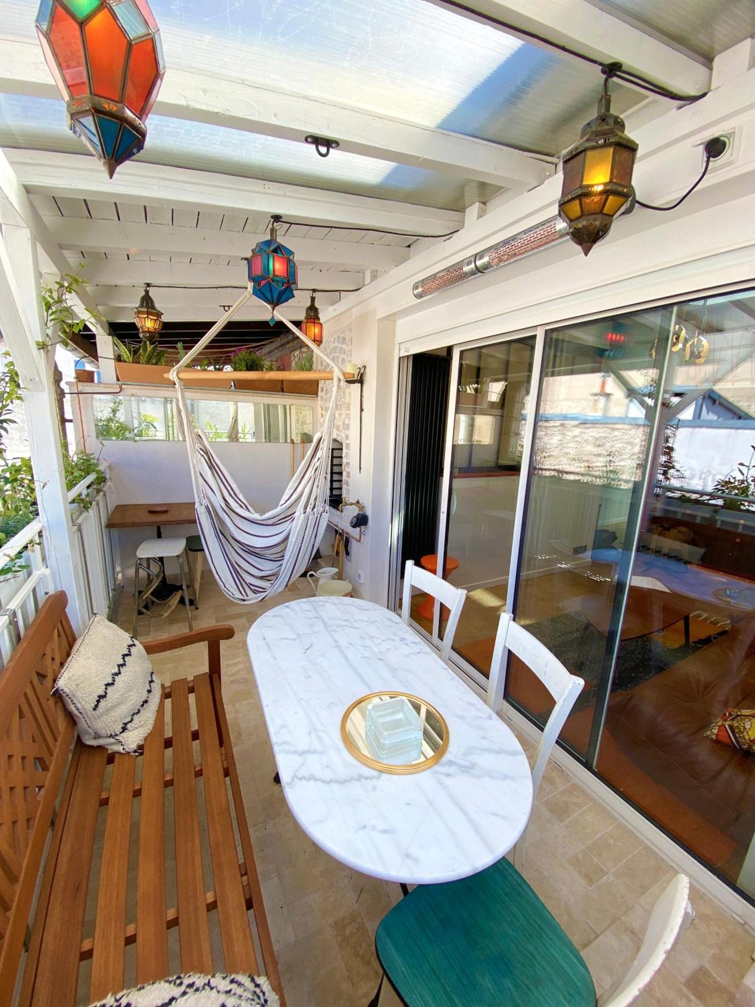 Calme Absolu Et Terrasse A Bastille Appartement *
